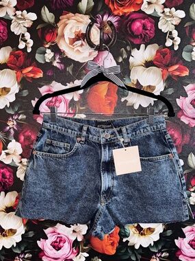 Kittenish Denim Shorts, Dark Wash, 28